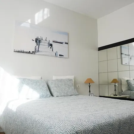 Modern House In Appartement